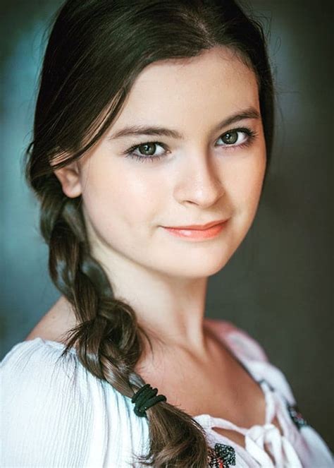 Dalila Bela Height, Weight, Age, Body Statistics .